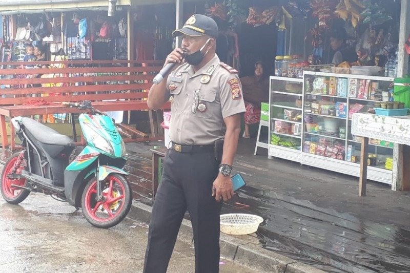 Polsek-Bhayangkari Atsj imbau warga Asmat gunakan masker