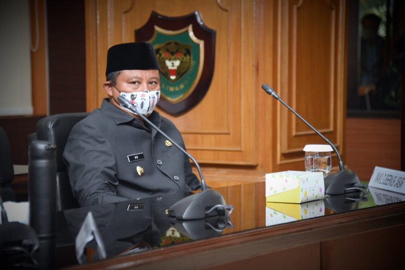Wagub Jabar minta warga disiplin saat PSBB Bandung Raya