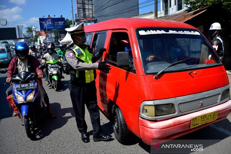 Uji coba PSBB di Makassar