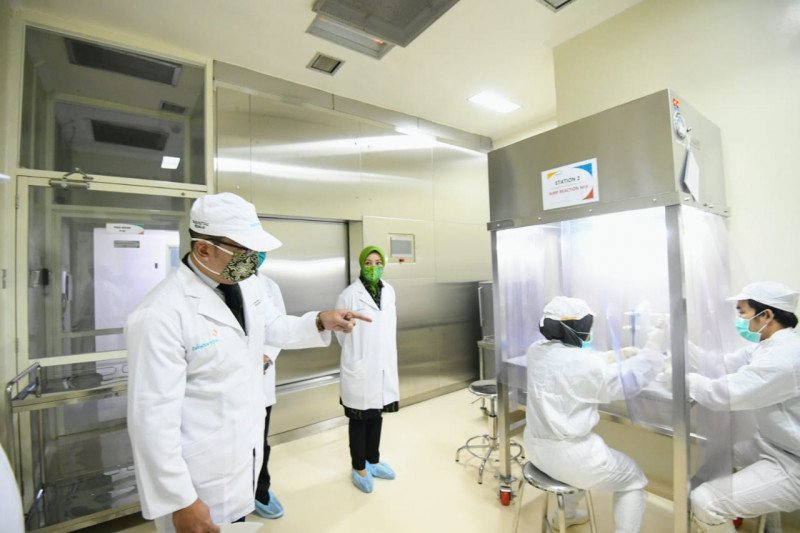 Gubernur Jabar : PT Bio Farma poduksi pereaksi kimia atau reagen untuk tes swab di Jabar