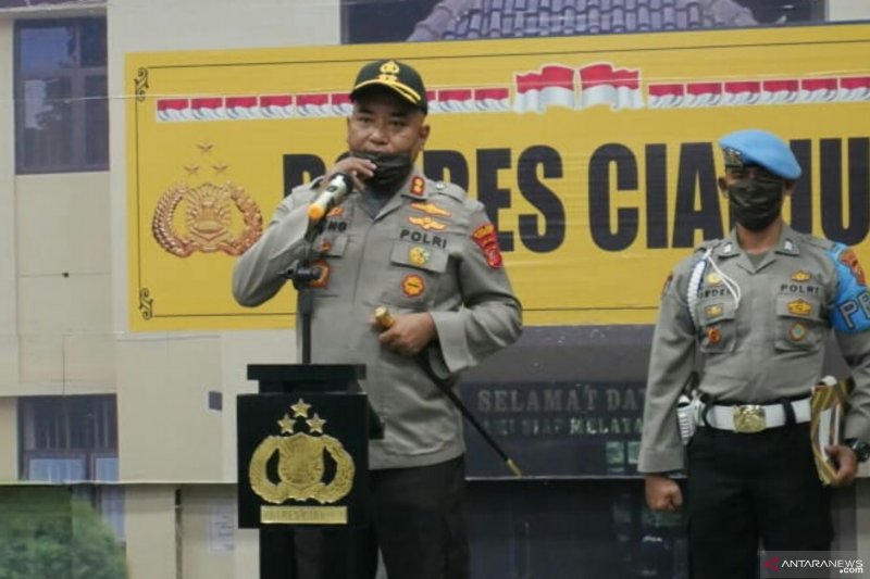 Forkopimda Cianjur lakukan imbauan dan periksa kesehatan pemudik asal Jabodetabek