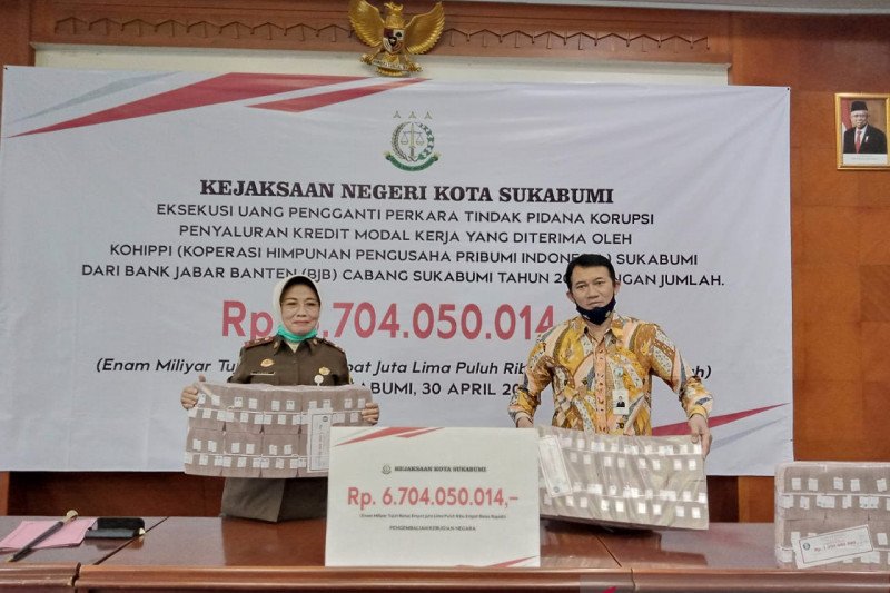 Kejari Sukabumi kembalikan uang negara Rp6,7 miliar dari kasus tipikor