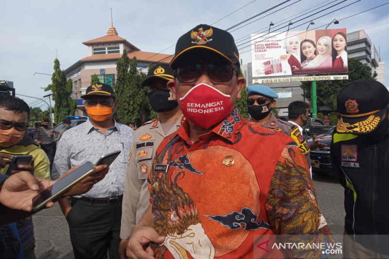Wali Kota Cirebon minta semua warga patuhi aturan PSBB