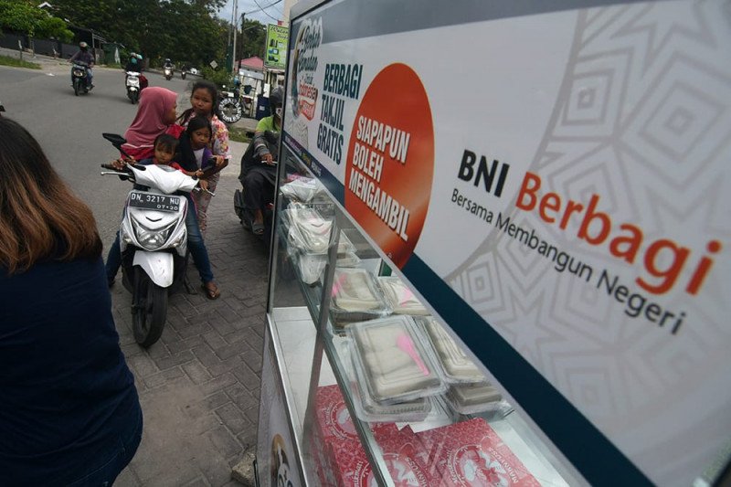 BNI buka gerai takjil gratis