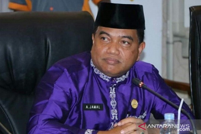 Disdik Pekanbaru akan kurangi jam tatap muka siswa separoh di normal baru