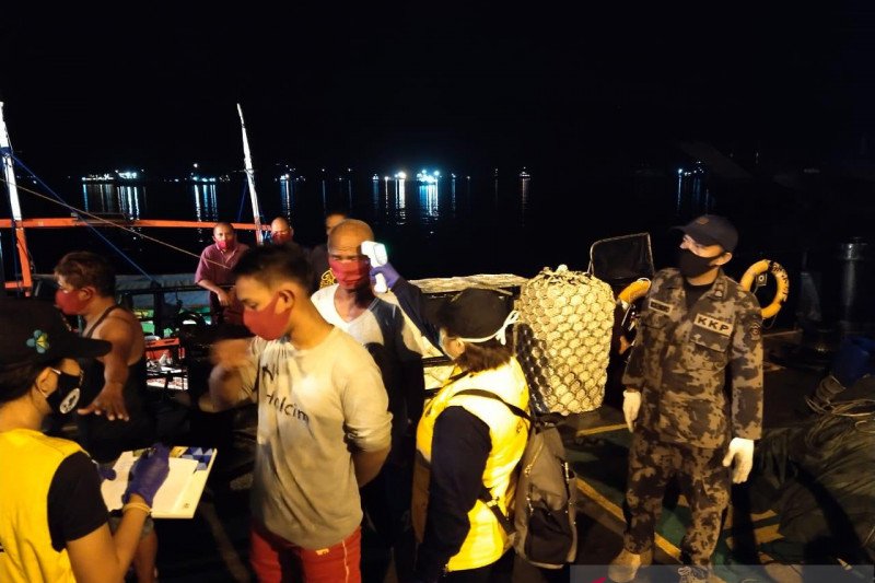KKP tangkap kapal ikan asing berbendera Filipina beroperasi di Laut Sulawesi