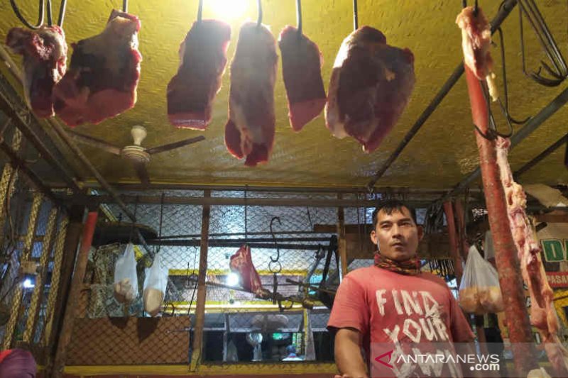 Harga daging sapi di pasar Indramayu masih normal