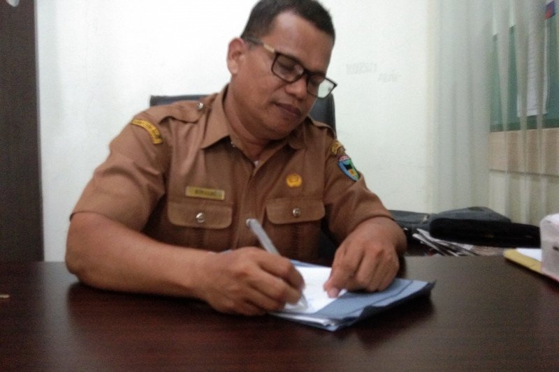 Hasil tes swab 22 orang kontak dengan pasien COVID-19 di Pessel negatif