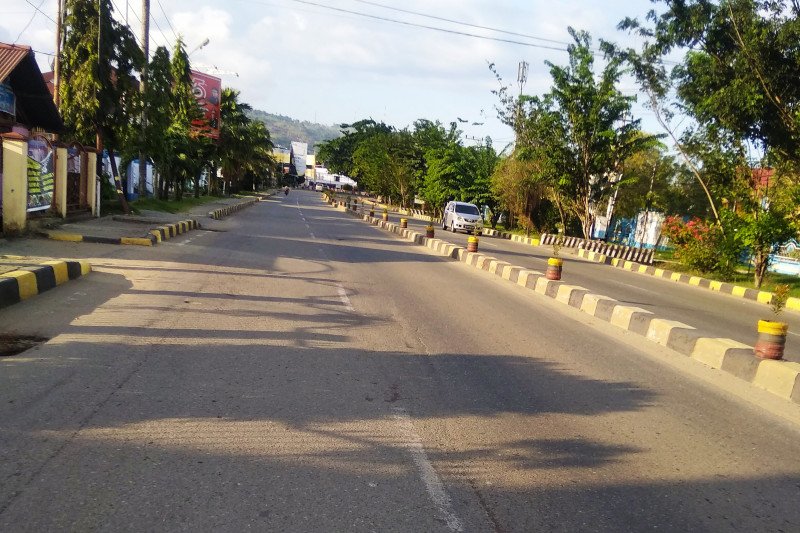 Jalan raya Abepura-Sentani  Kota Jayapura Lenggang