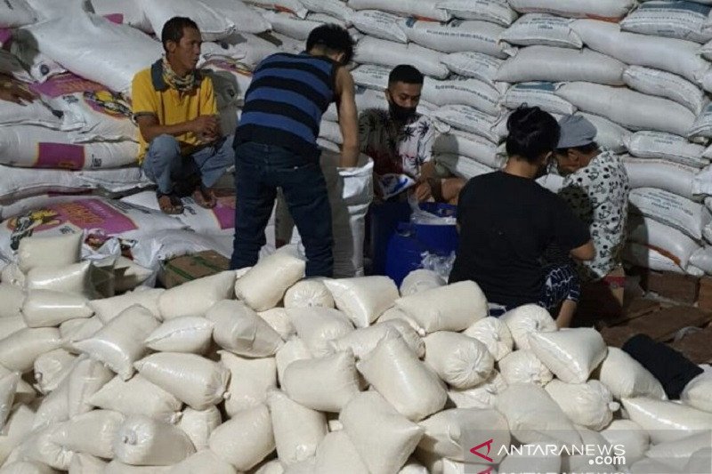 52 ton gula murah untuk operasi pasar di Riau dan Kepri
