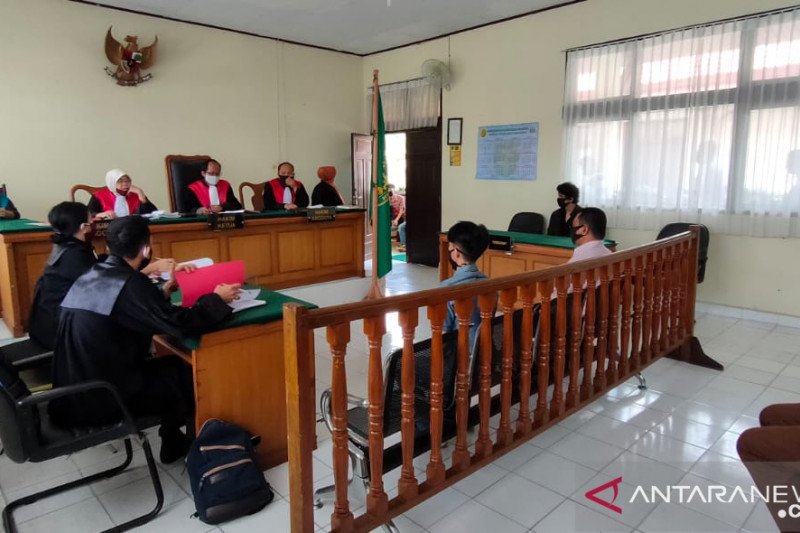 Pengadilan Pekanbaru kembali hukum para pelanggar PSBB