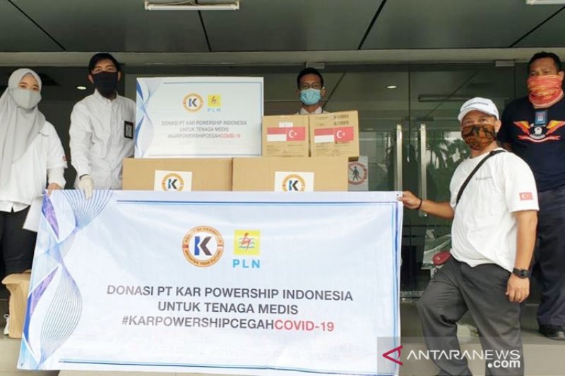 PLN dan KPI mendonasikan APD dan ventilator senilai Rp1 miliar