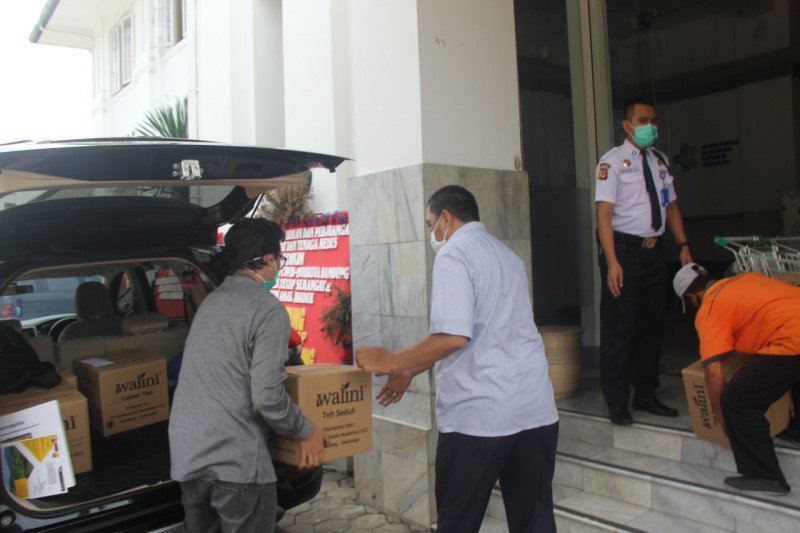 PTPN VIII salurkan bantuan teh premium ke rumah sakit di Jabar dan Banten