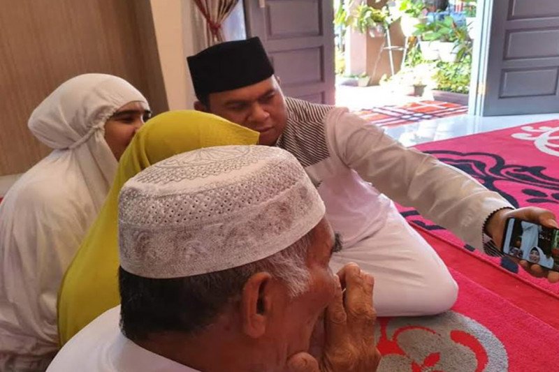 Masyarakat Kobar diminta manfaatkan teknologi jalin silaturahmi idul fitri