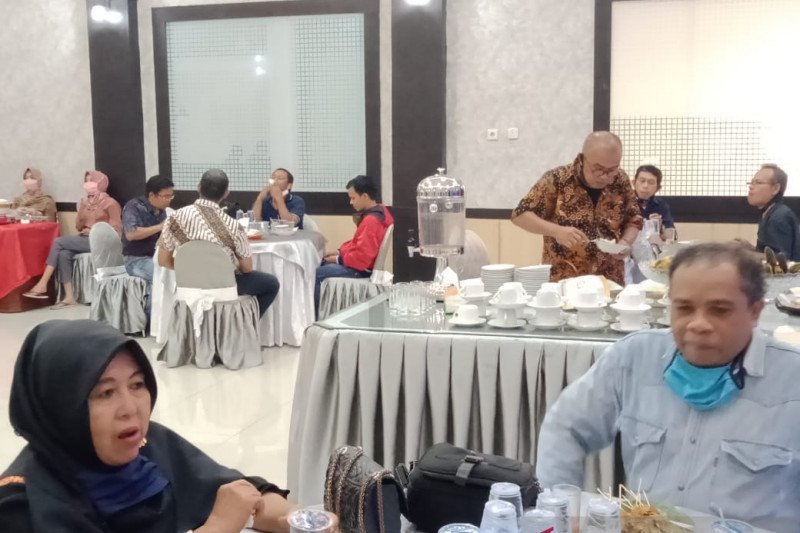 DPRD Sumbar gelar halal bi halal di tengah pandemi, Polda Sumbar : Ikuti aturan PSBB