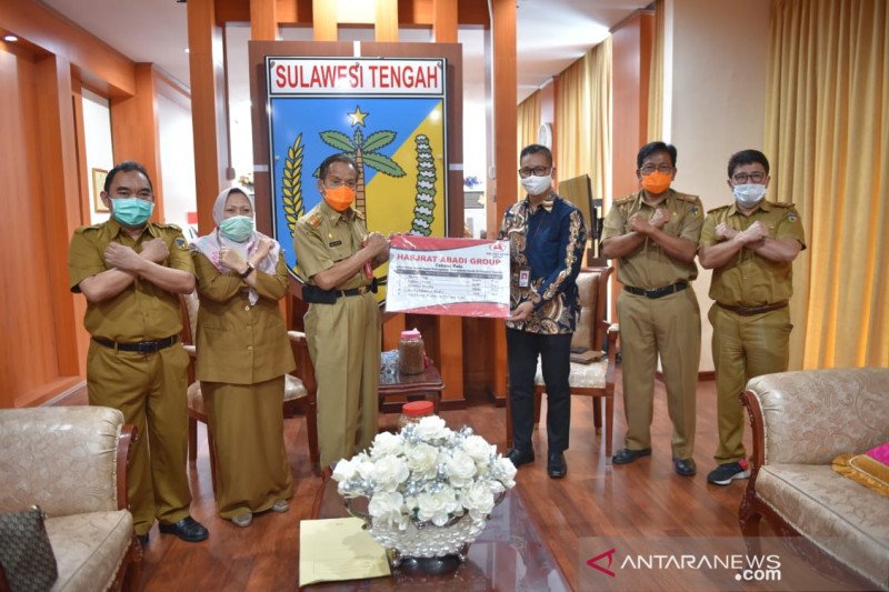 Hasjrat Abadi bantu APD ke Pemprov Sulteng untuk penanganan wabah COVID-19