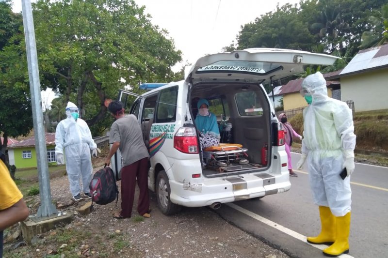 Empat warga Gorontalo Utara positif tes cepat jalani karantina