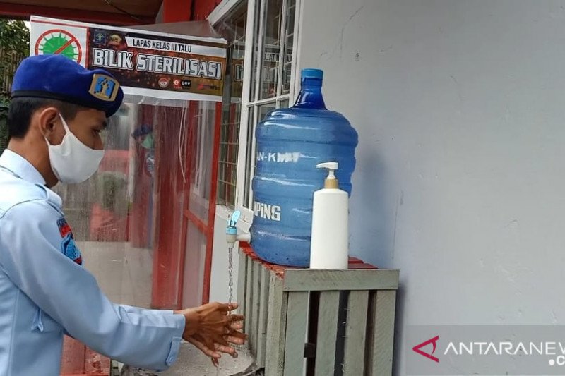 Lapas Kelas III Talu jalankan protokol kesehatan dan perketat pengamanan antisipasi COVID-19