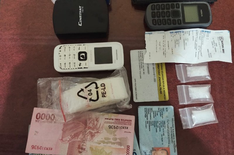 Urine tiga tersangka positif mengandung sabu