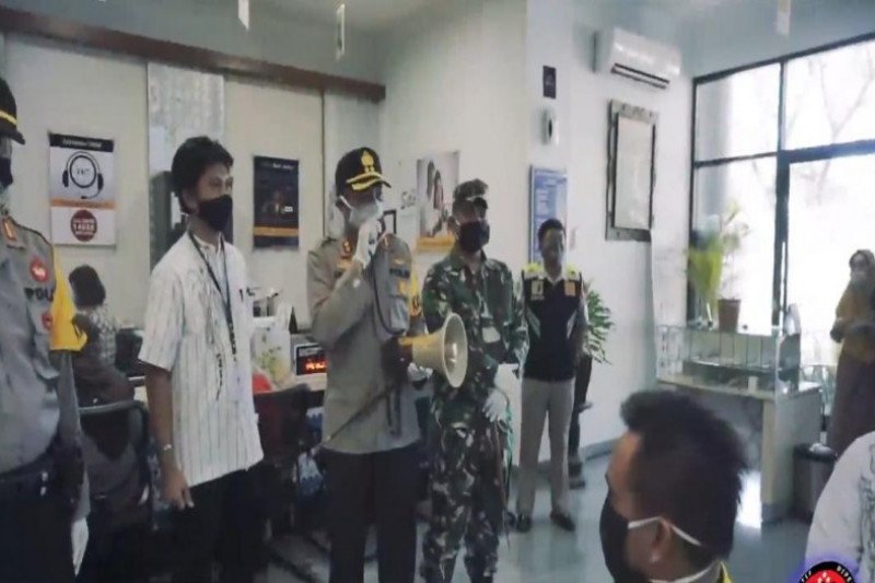 Persiapkan penerapan normal baru, Polres-Kodim Batang sosialisasi ke masyarakat