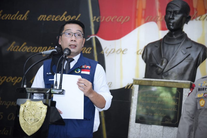 Ridwan Kamil mengaku sedih terkait pembatalan keberangkatan haji 2020