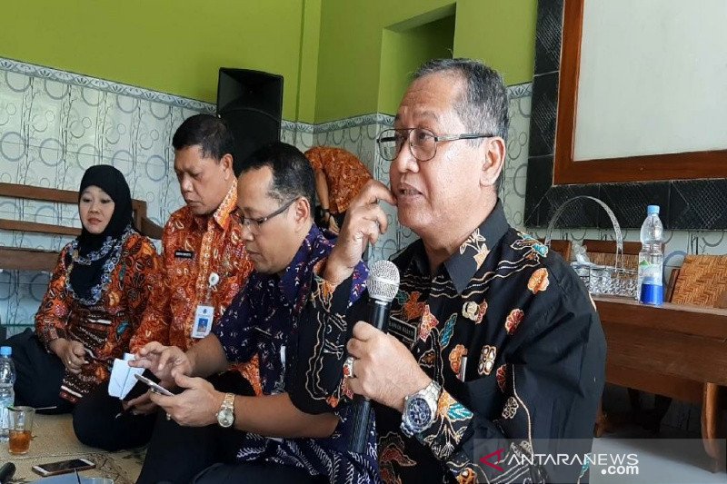 Pelajar SMP diimbau tetap di rumah tunggu pengumuman kelulusan