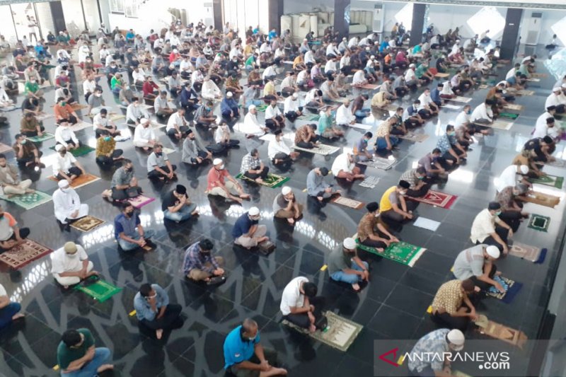 Masjid Agung Baitul Faizin Cibinong kembali gelar Shalat Jumat