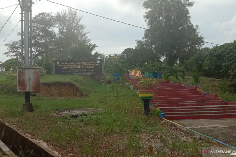 Pengumuman kelulusan SMP di Lingga dilakukan malam hari