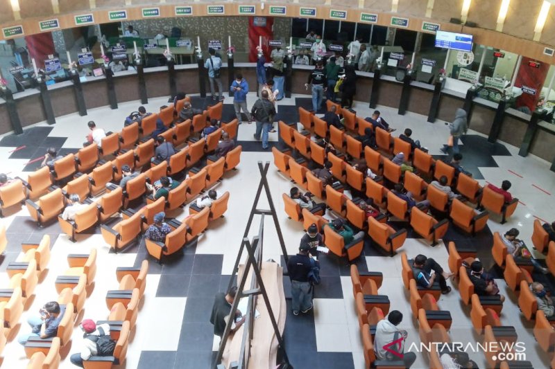 Samsat Kabupaten Bogor kejar target penerimaan PKB senilai Rp900 miliar