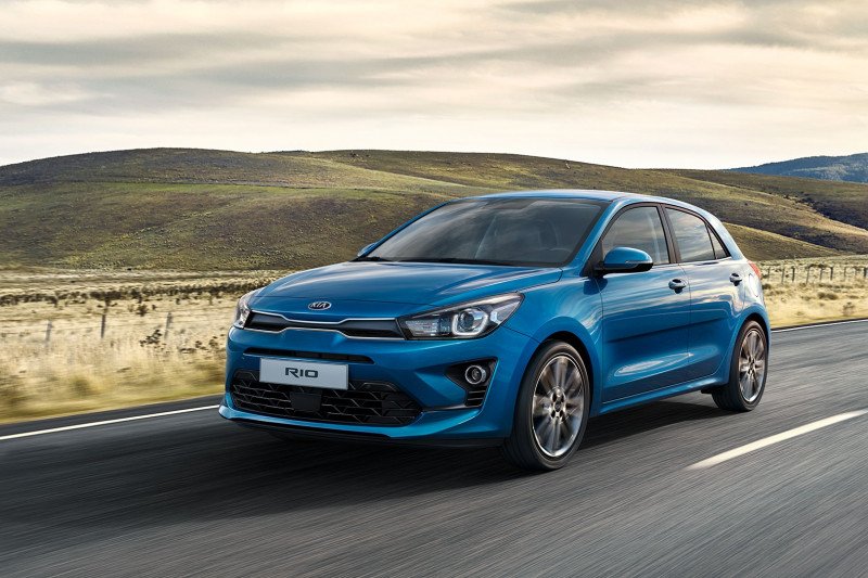 Kia Rio hybrid dengan transmisi cerdas segera hadir