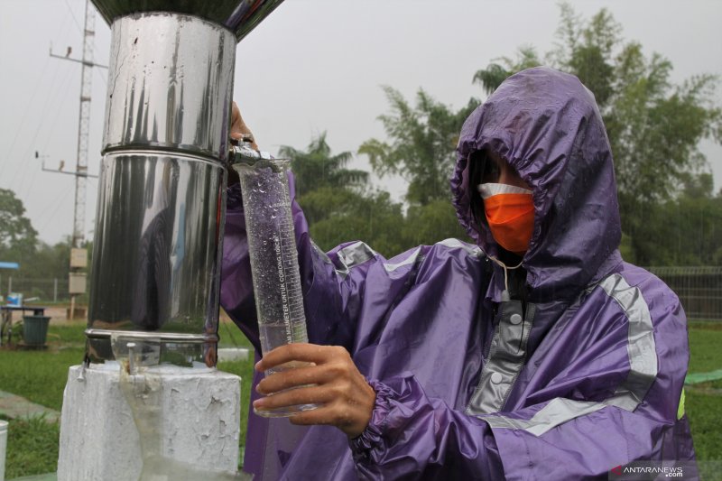 POTENSI BANJIR AKIBAT HUJAN DI SULAWESI TENGGARA