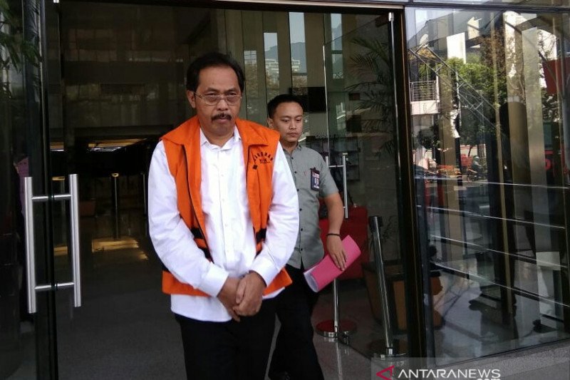 KPK setor Rp4,2 miliar uang pengganti perkara mantan Gubernur Kepri Nurdin Basirun