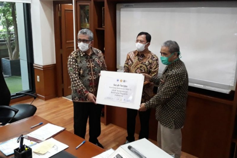 Ventilator buatan ITB, Unpad dan Salman ITB diserahkan ke Kemenkes