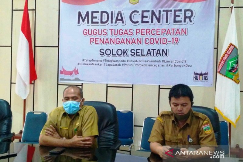 Hasil tes usap keluar, pasien positif COVID-19 Solok Selatan sedang ke Alahan Panjang