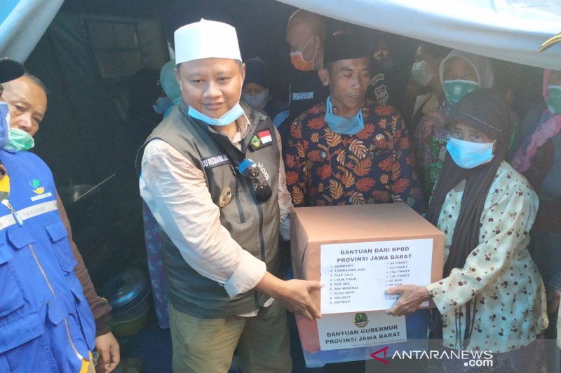 Pemprov Jabar salurkan bantuan untuk korban bencana longsor di Tasikmalaya