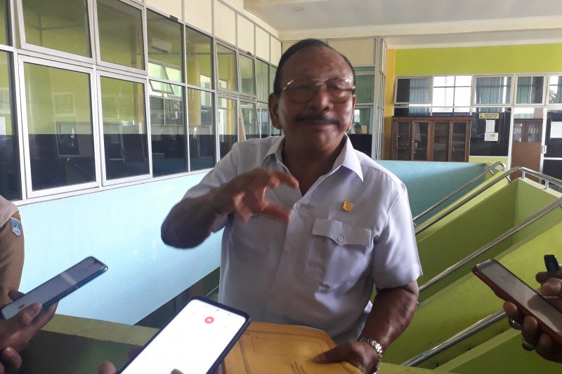 Jarang masuk kantor, Komisi III DPRD minta Bupati Pasaman Barat tindak tegas Kabid BM
