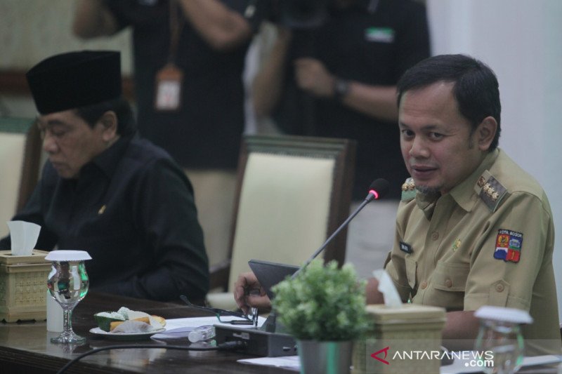 Wali Kota  Bogor sampaikan tiga usulan penyaluran bansos tahap dua