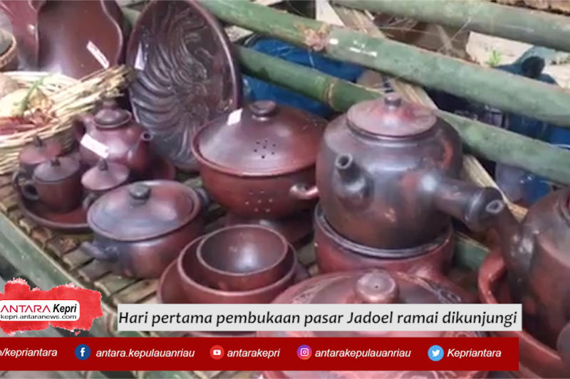 Berwisata ke Pasar Jadoel Batam di Hutan Wisata Mata Kucing