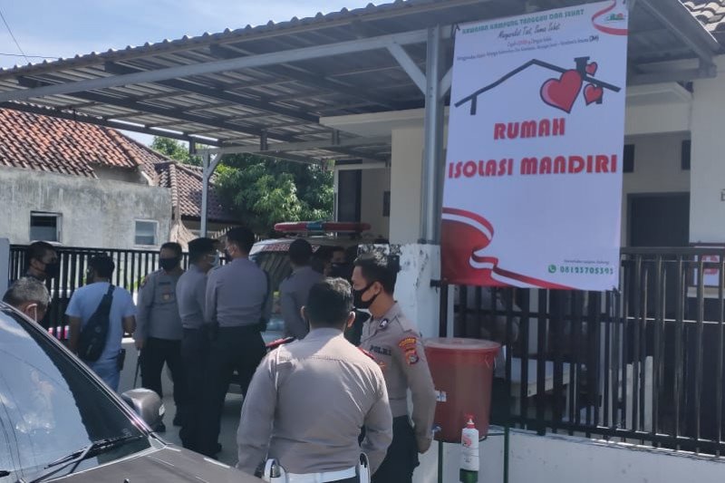 Monjok Timur Mataram siapkan rumah isolasi mandiri COVID-19