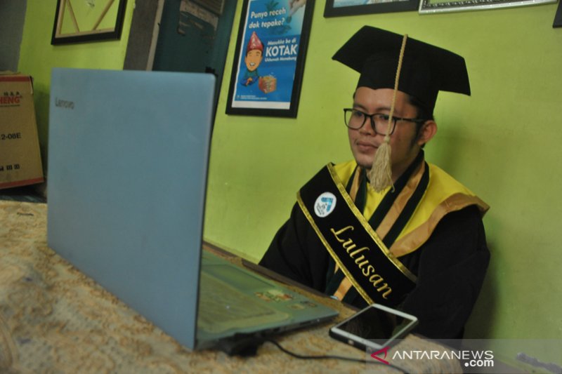 UIN Raden Fatah gelar wisuda secara daring