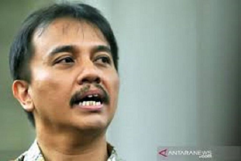 Roy Suryo kembali dilaporkan ke Polisi terkait meme Candi Borobudur