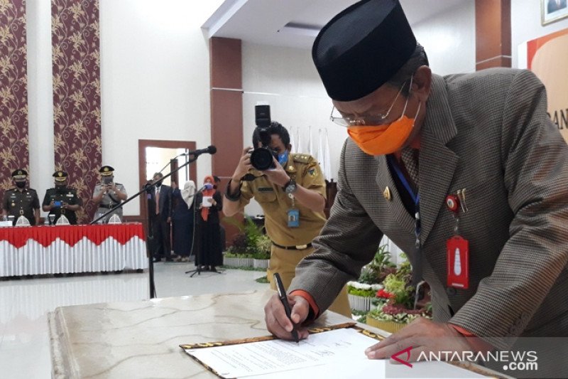 Gubernur Sulteng terbitkan edaran tentang normal baru aman COVID-19