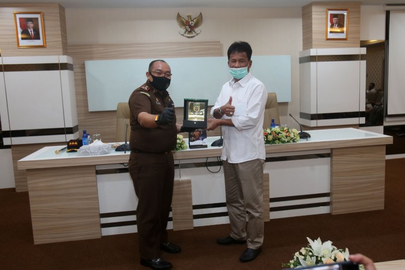 Pemkot Batam minta kejari dampingi pembagian sembako