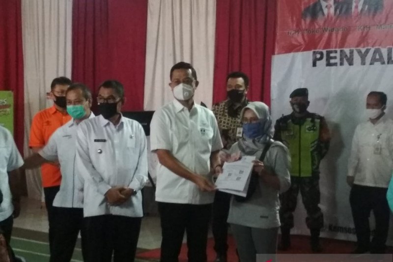 Mensos minta Bansos jangan dibelikan selain kebutuhan pokok