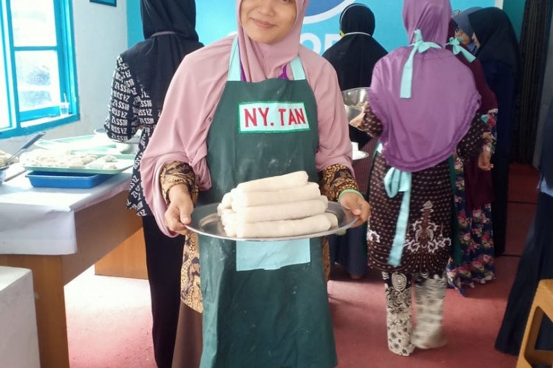 Partai Gelora Lampung gelar pelatihan membuat kue