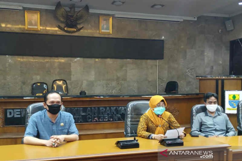 Ketua DPRD Kota Cirebon klarifikasi video viral terkait ikrar tanpa tanya jawab