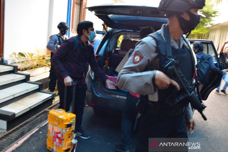 KPK sita berkas dari kantor pemerintahan di Kota Banjar terkait korupsi PUPR