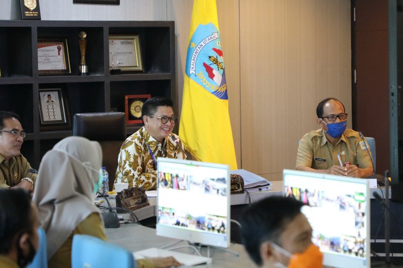 PRO LANTERAKU Jawab Kesulitan Masyarakat