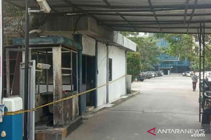 Polres Metro Bekasi bekuk pemuda pembakar pos Kampus Pelita Bangsa