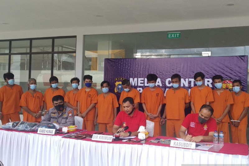 Sindikat perampokan truk minyak sawit ditangkap polisi